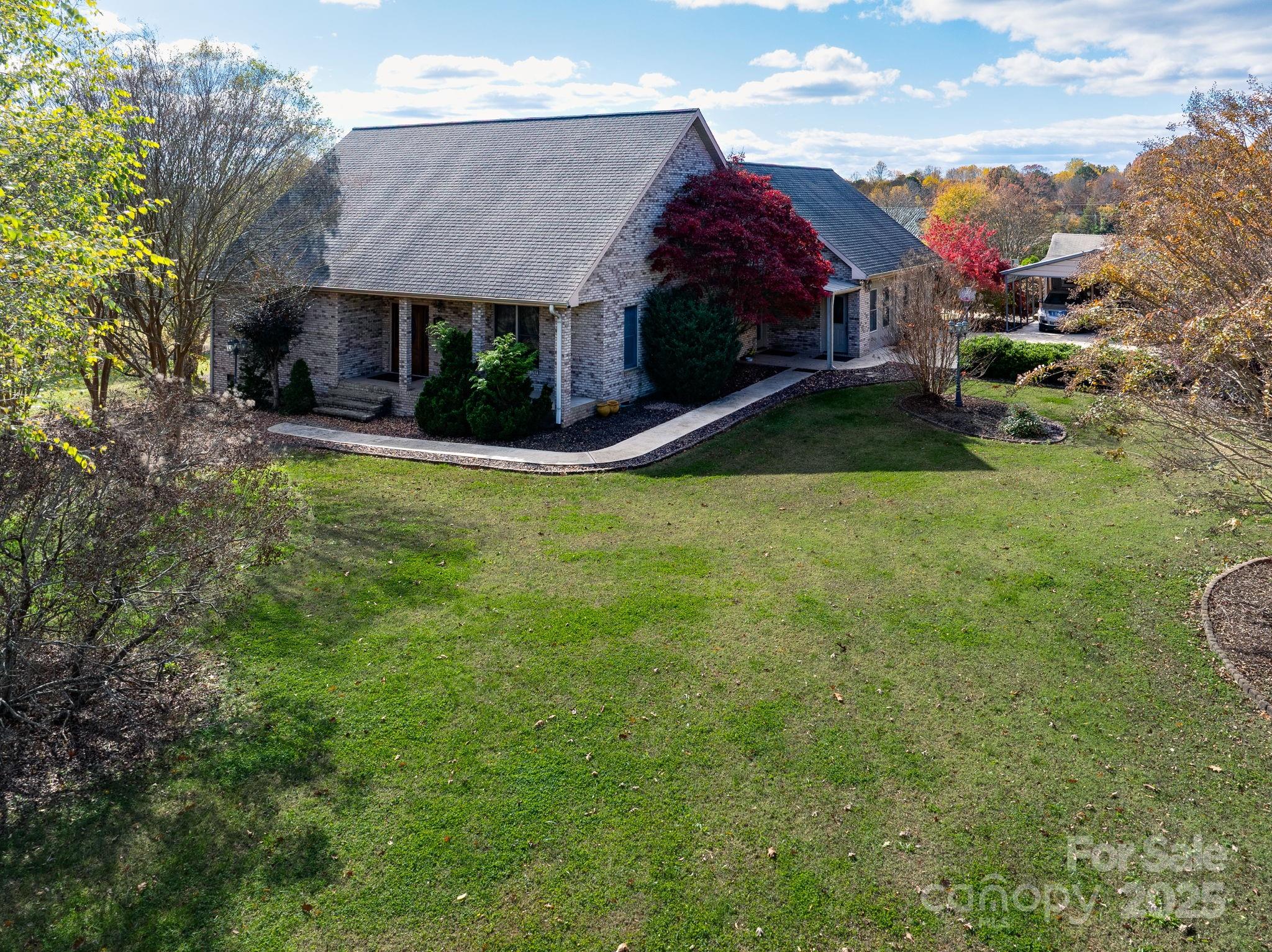 1071 Caleb Setzer Road Newton, NC 28658 - Photo 4 of 37
