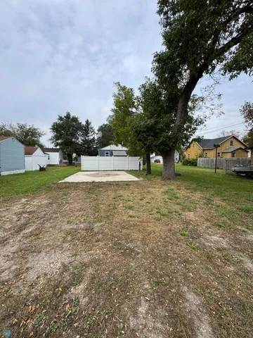 $109,900 | 604 9th Street North, Wahpeton, ND 58075