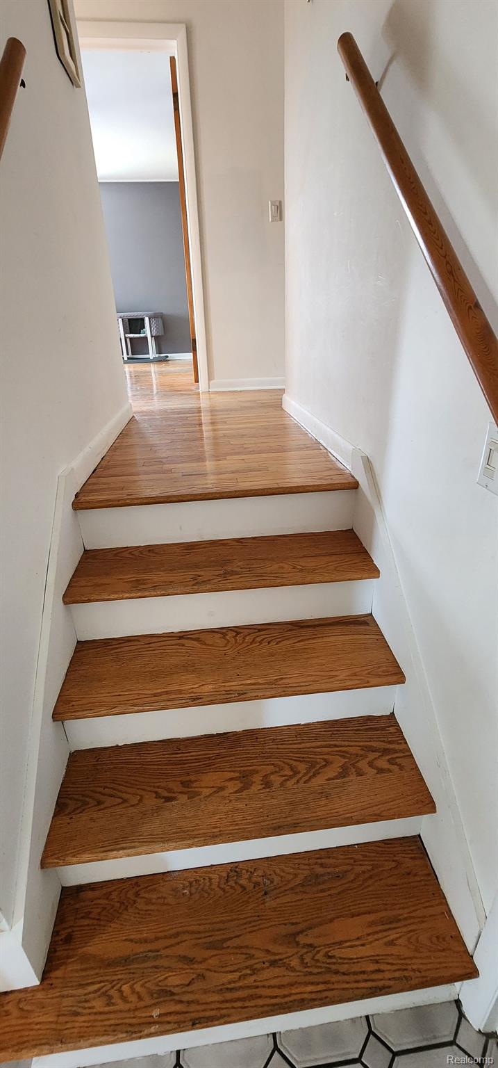 5710 East Dunbar Road Monroe, MI 48161 - Photo 9 of 25 Gallery Image 9