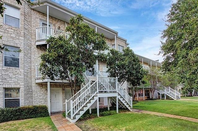 3400 Speedway, Unit 303 Austin, TX 78705 - Photo 2 of 3