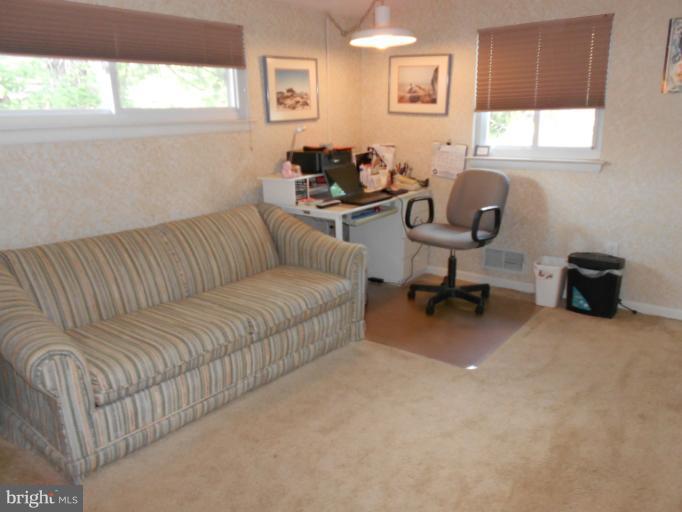 612 Sisson Street Silver Spring, MD 20902 - Photo 10 of 17 Bedroom -2nd