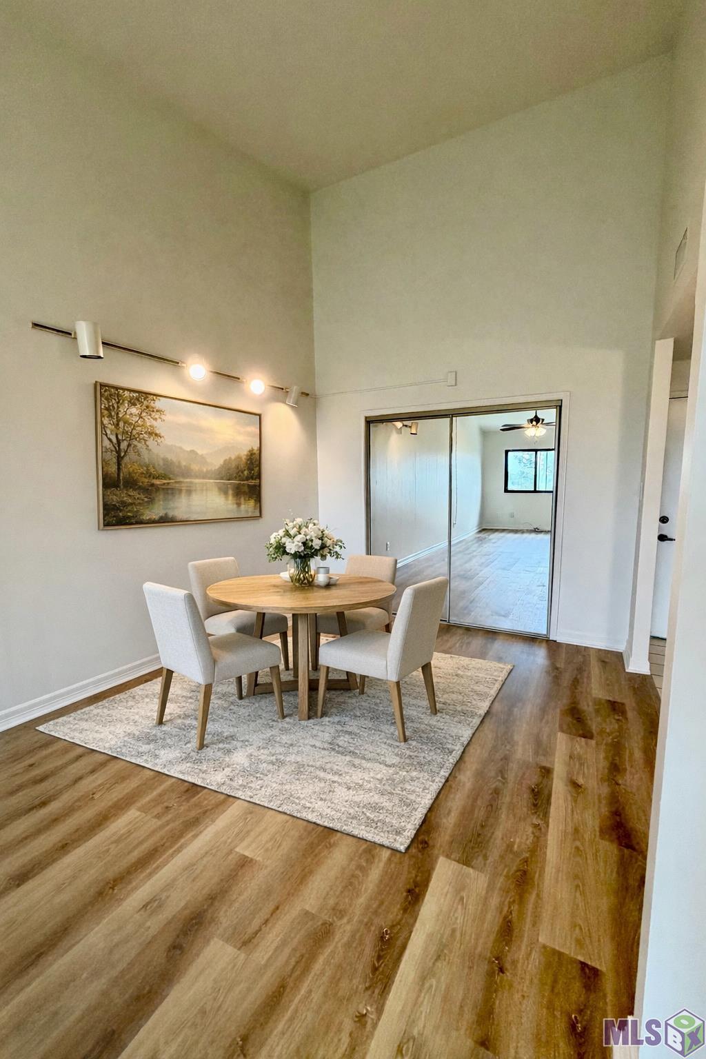 11550 Southfork Avenue, Unit 705 Baton Rouge, LA 70816 - Photo 7 of 27 Dining Rm - Virtually Staged