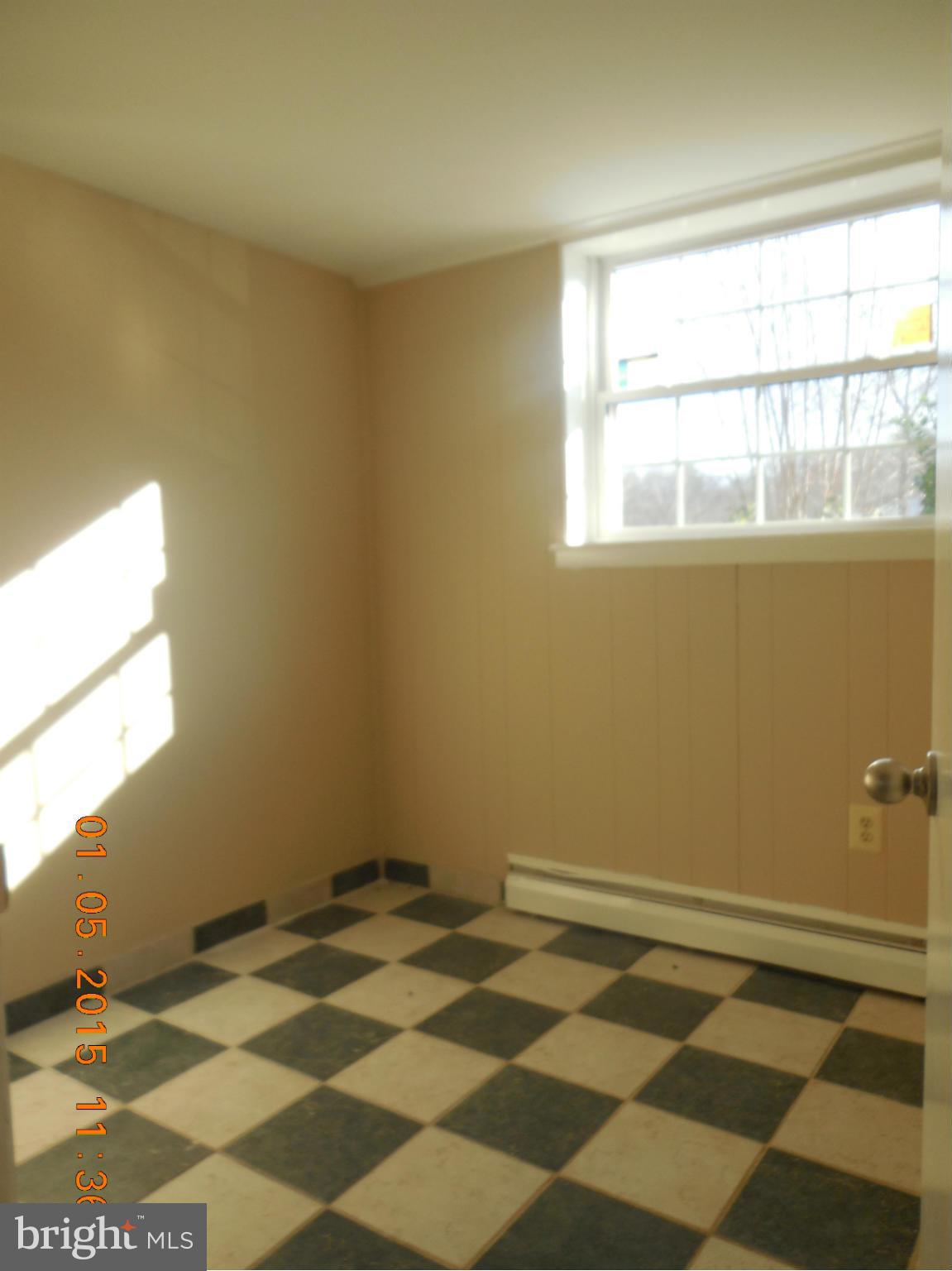 13318 Haddock Road Woodbridge, VA 22193 - Photo 9 of 18 Bedroom