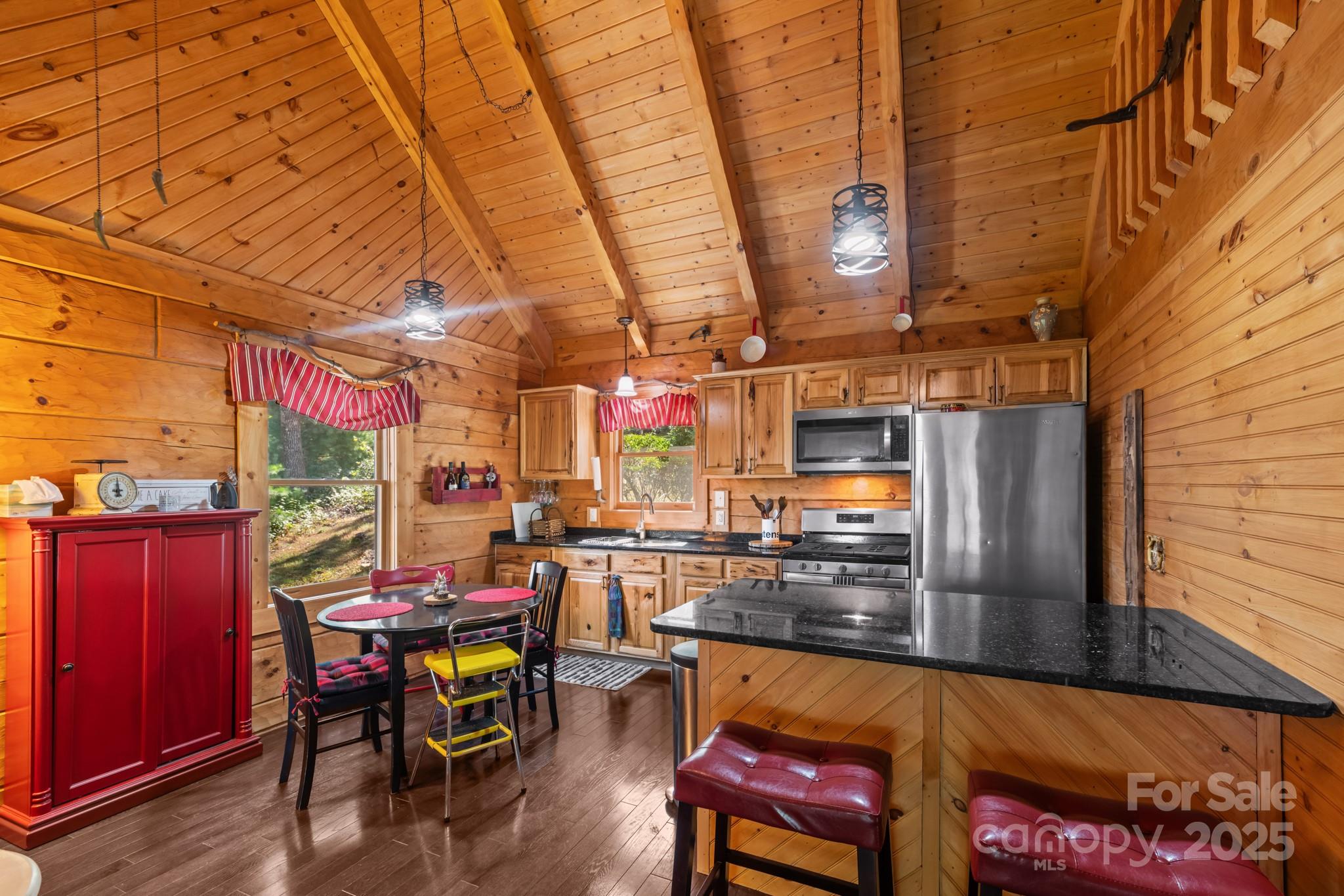 4515 Tolbert Road Collettsville, NC 28611 - Photo 9 of 34 Gallery Image 9