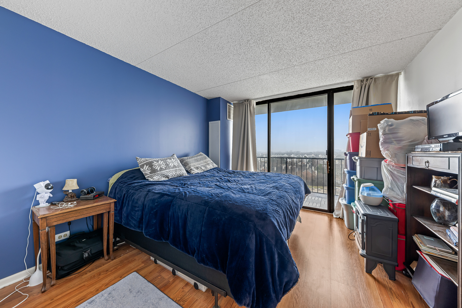 2015 South Finley Road, Unit 801 Lombard, IL 60148 - Photo 8 of 9 Gallery Image 8
