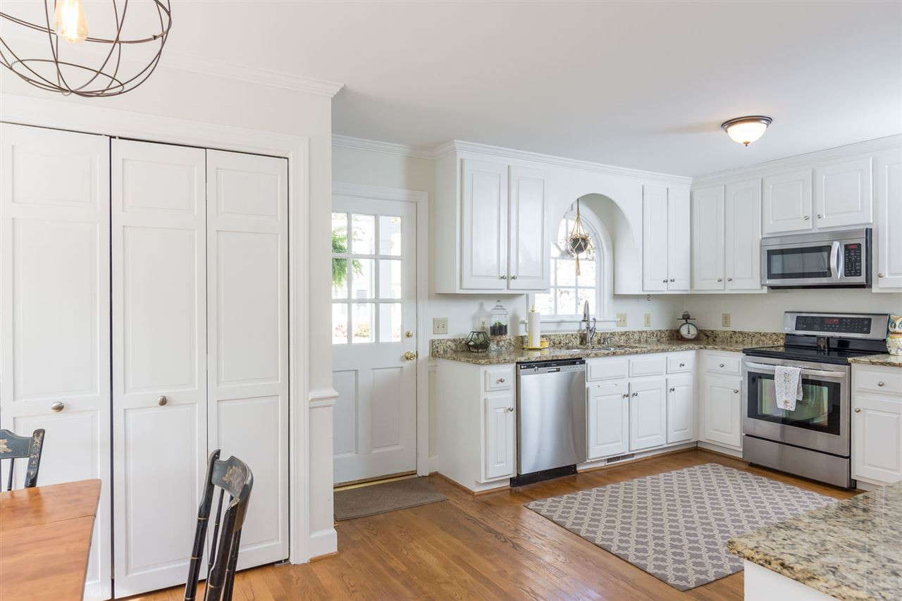 400 Robb Court Raleigh, NC 27615 - Photo 3 of 25 Kitchen
