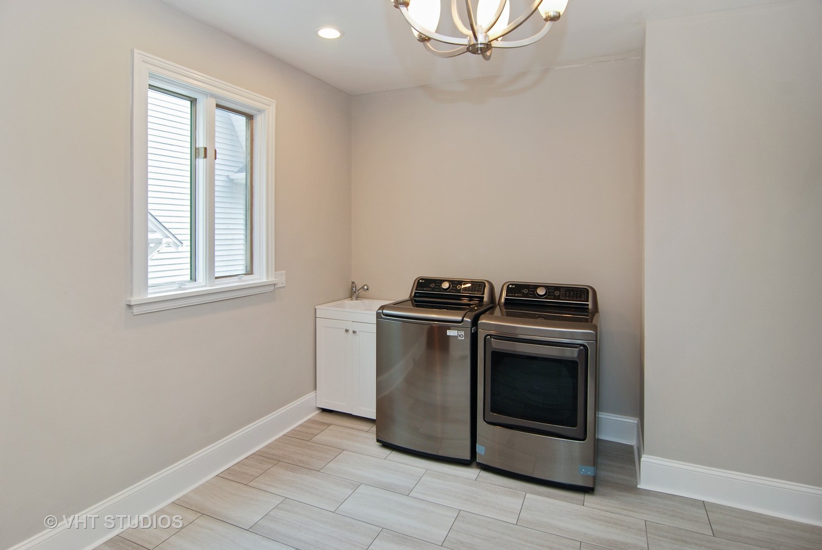 372 Shenstone Road Riverside, IL 60546 - Photo 18 of 29