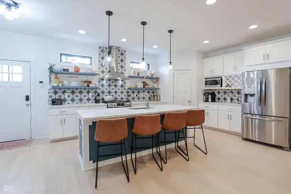 $599,900 | 2043 Columbia Avenue, Indianapolis, IN 46202
