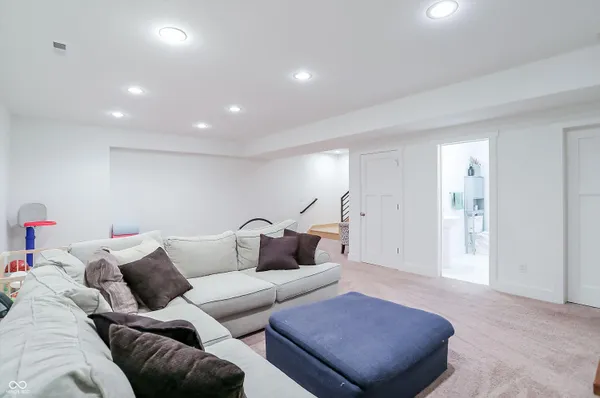 $599,900 | 2043 Columbia Avenue, Indianapolis, IN 46202