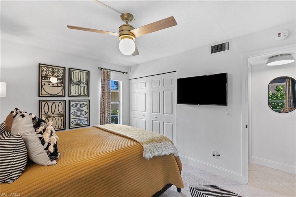 2096 Alamanda Drive, Unit 102 Naples, FL 34102 - Photo 13 of 23