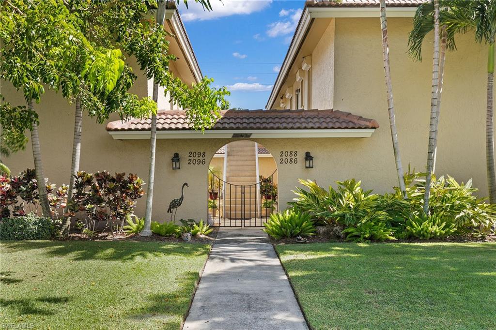 2096 Alamanda Drive, Unit 102 Naples, FL 34102 - Photo 18 of 23