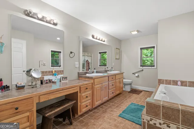 $450,000 | 201 Lasso Lane, Clayton, GA 30525