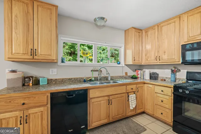 $450,000 | 201 Lasso Lane, Clayton, GA 30525