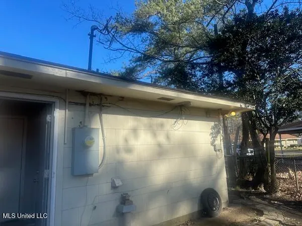 $95,000 | 305 Francis Street, Jackson, MS 39206
