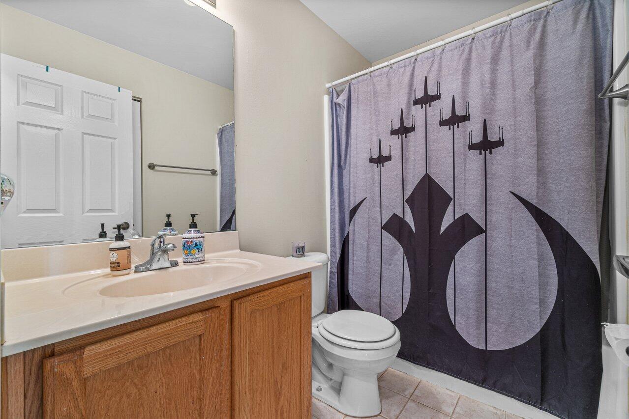 8303 Via Leonessa Boca Raton, FL 33433 - Photo 19 of 36 023-8303ViaLeonessa-BocaRaton-FL-33433-S