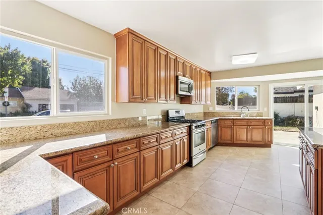 $829,900 | 7401 Casaba Avenue, Winnetka, CA 91306