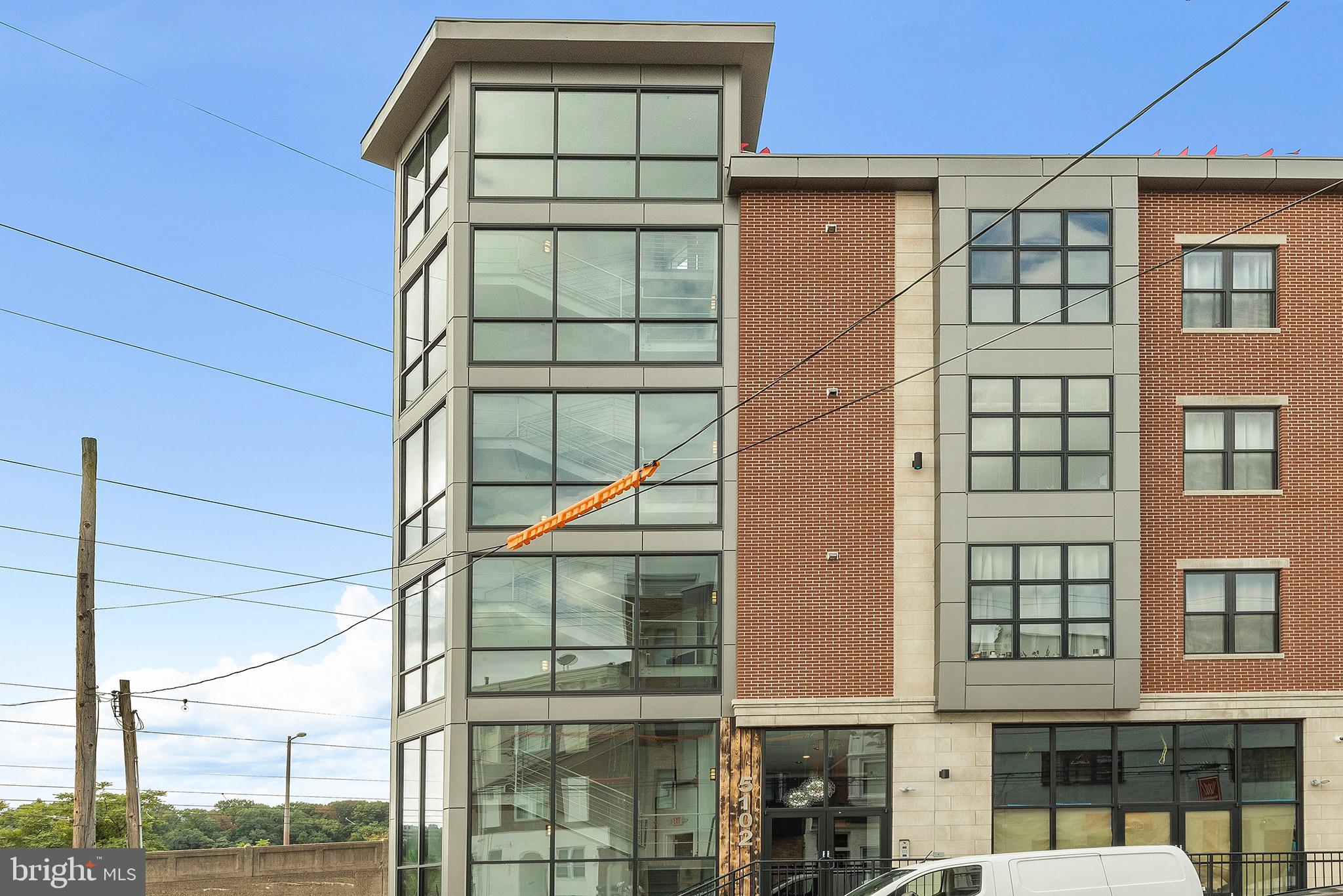 5102 Rochelle Avenue, Unit 5 Philadelphia, PA 19128 - Photo 2 of 10