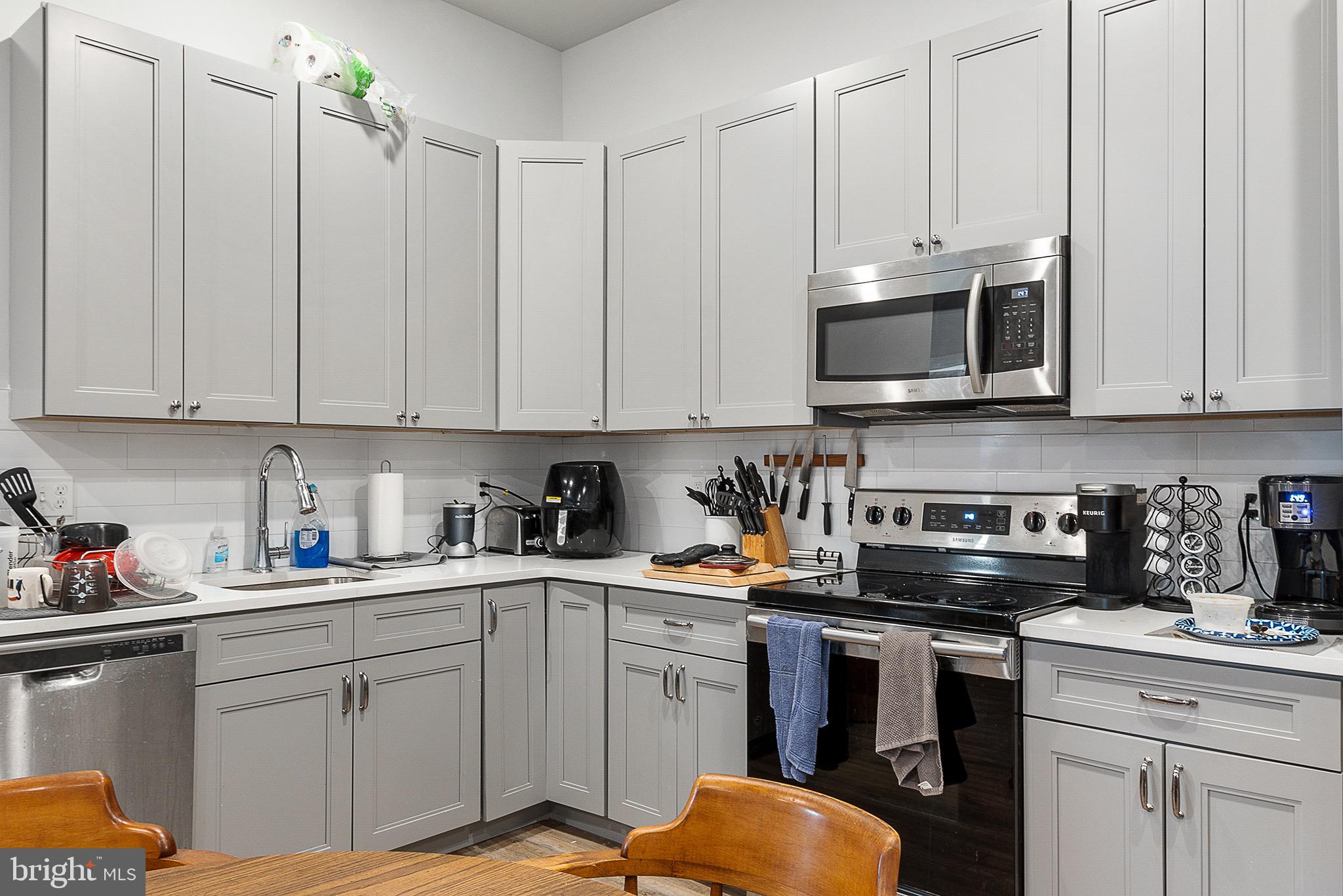 5102 Rochelle Avenue, Unit 5 Philadelphia, PA 19128 - Photo 6 of 10