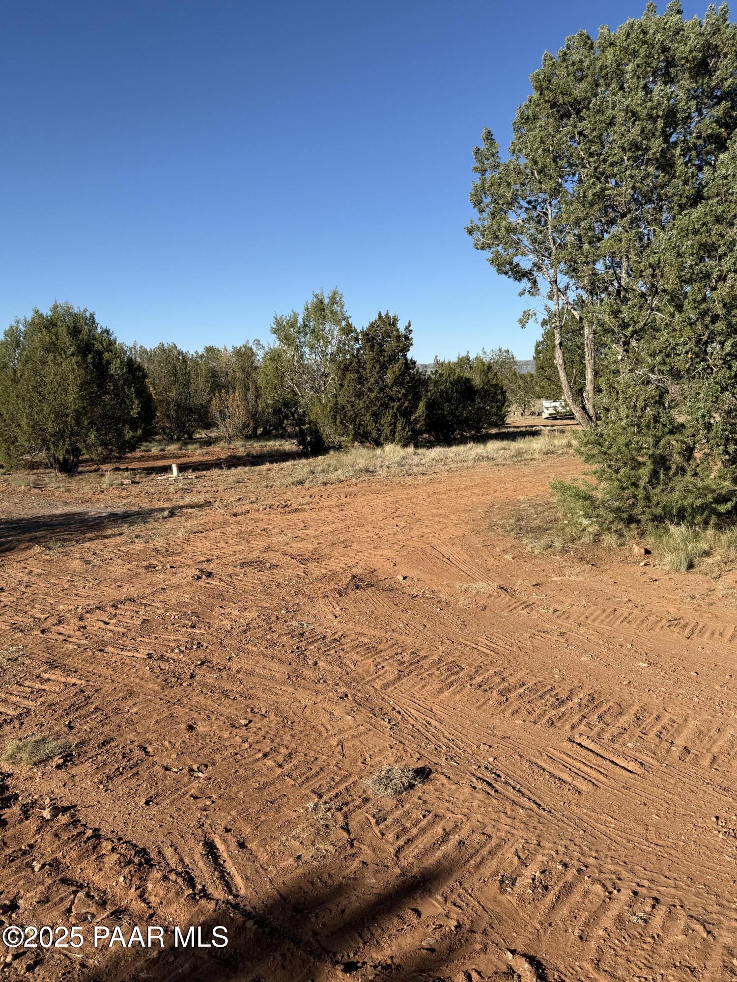 58350 Rana Road Seligman, AZ 86337 - Photo 12 of 18