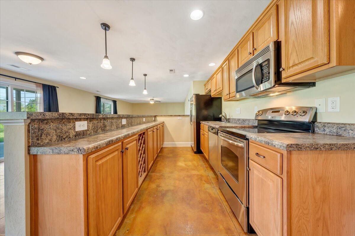 20 Sowder Farm Road Troutville, VA 24175 - Photo 35 of 50 Lower Level Kitchen