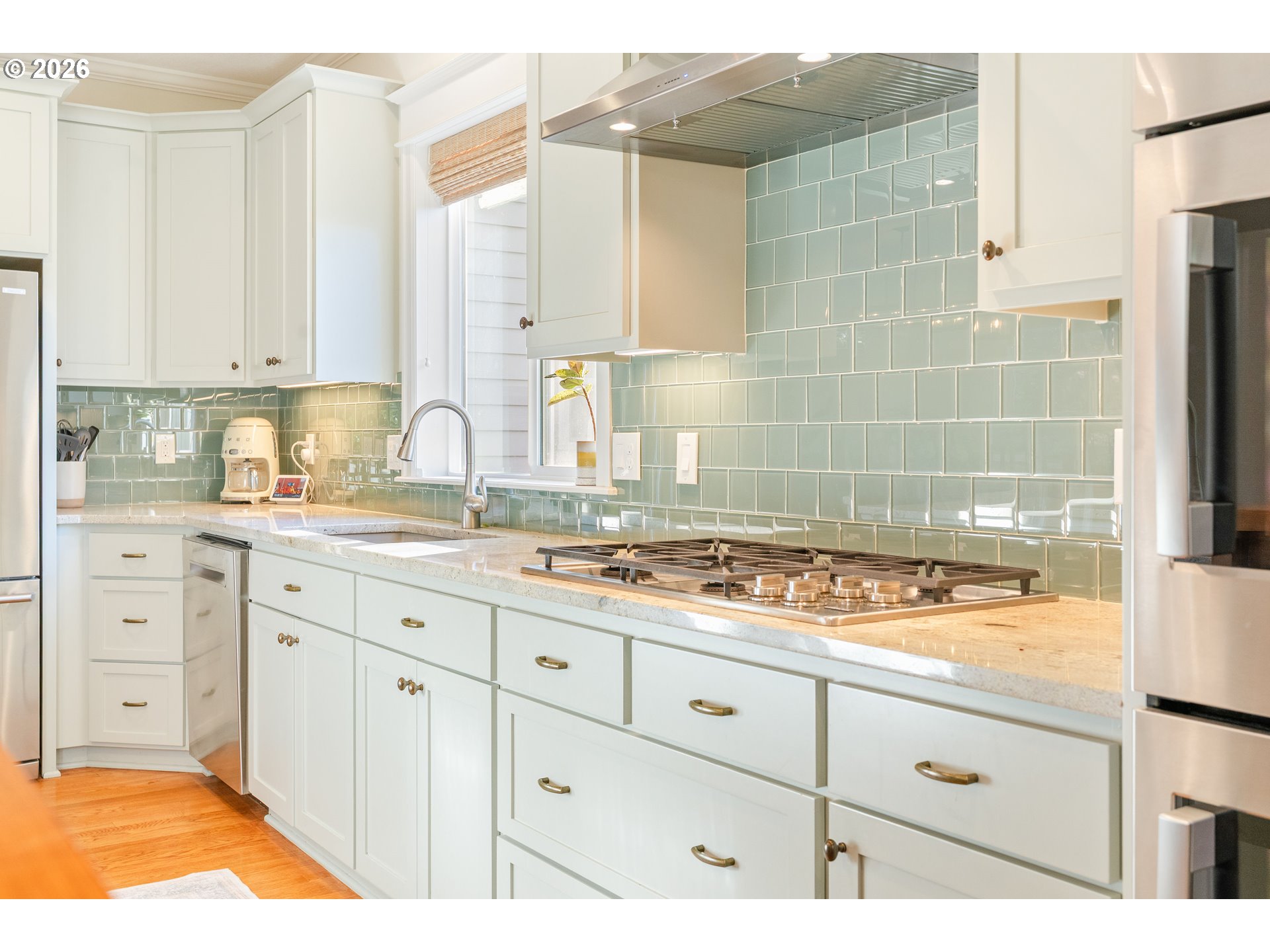 8746 Southwest Toma Court Portland, OR 97225 - Photo 20 of 48 Kitchen