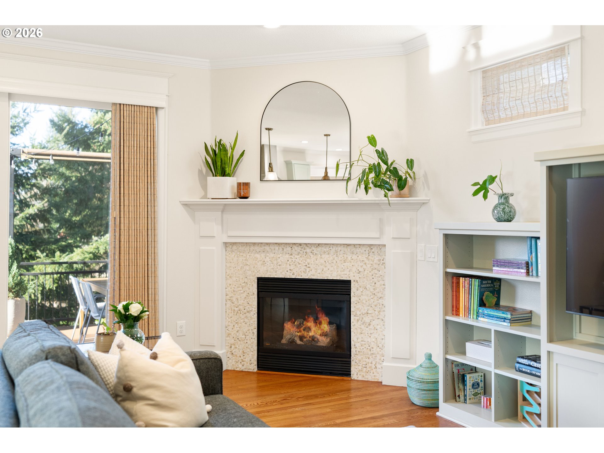 8746 Southwest Toma Court Portland, OR 97225 - Photo 26 of 48 Fireplace Gas