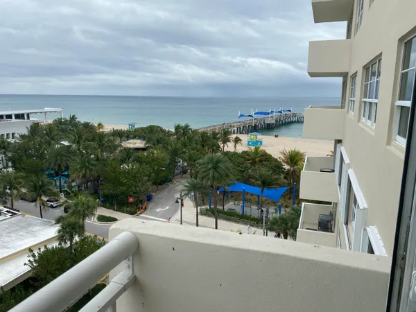 $3,200 | 133 North Pompano Beach Boulevard, Unit 708, Pompano Beach, FL 33062