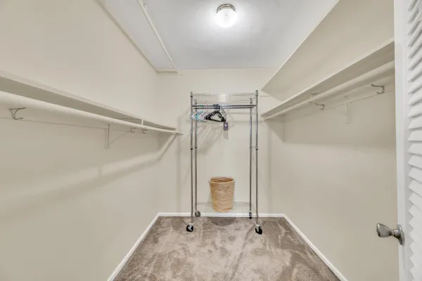 $3,200 | 133 North Pompano Beach Boulevard, Unit 708, Pompano Beach, FL 33062