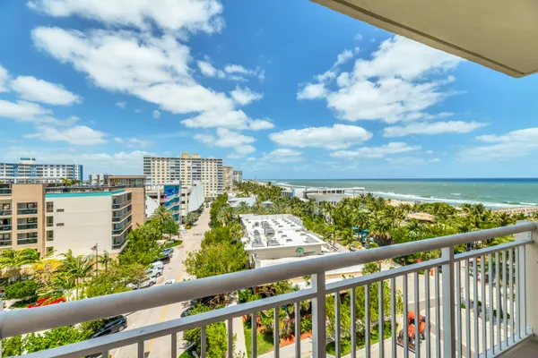 $3,200 | 133 North Pompano Beach Boulevard, Unit 708, Pompano Beach, FL 33062