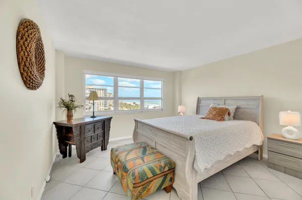 $3,200 | 133 North Pompano Beach Boulevard, Unit 708, Pompano Beach, FL 33062