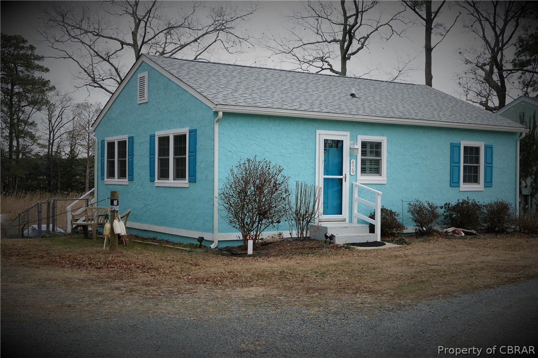 429 Misty Cove Road Cobbs Creek, VA 23035 - Photo 4 of 46