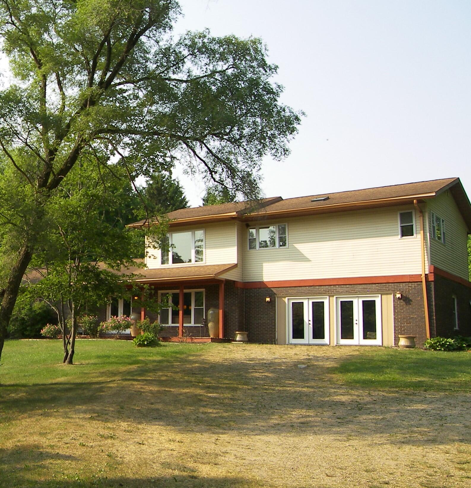 4055 West Olive Branch Road Galien, MI 49113 - Photo 1 of 47 100_5929