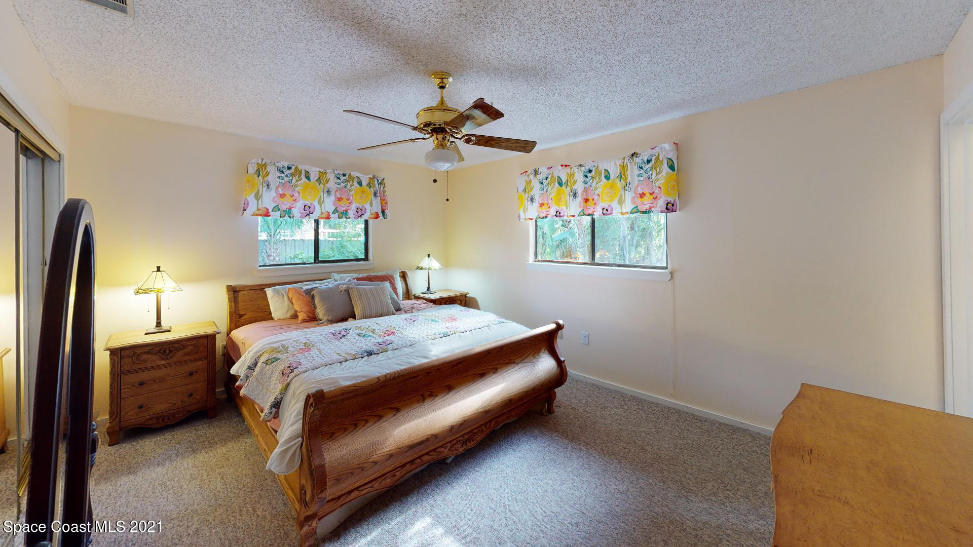 275 Northwest Valencia Road Melbourne, FL 32904 - Photo 32 of 56 275 NW Valencia Road--4