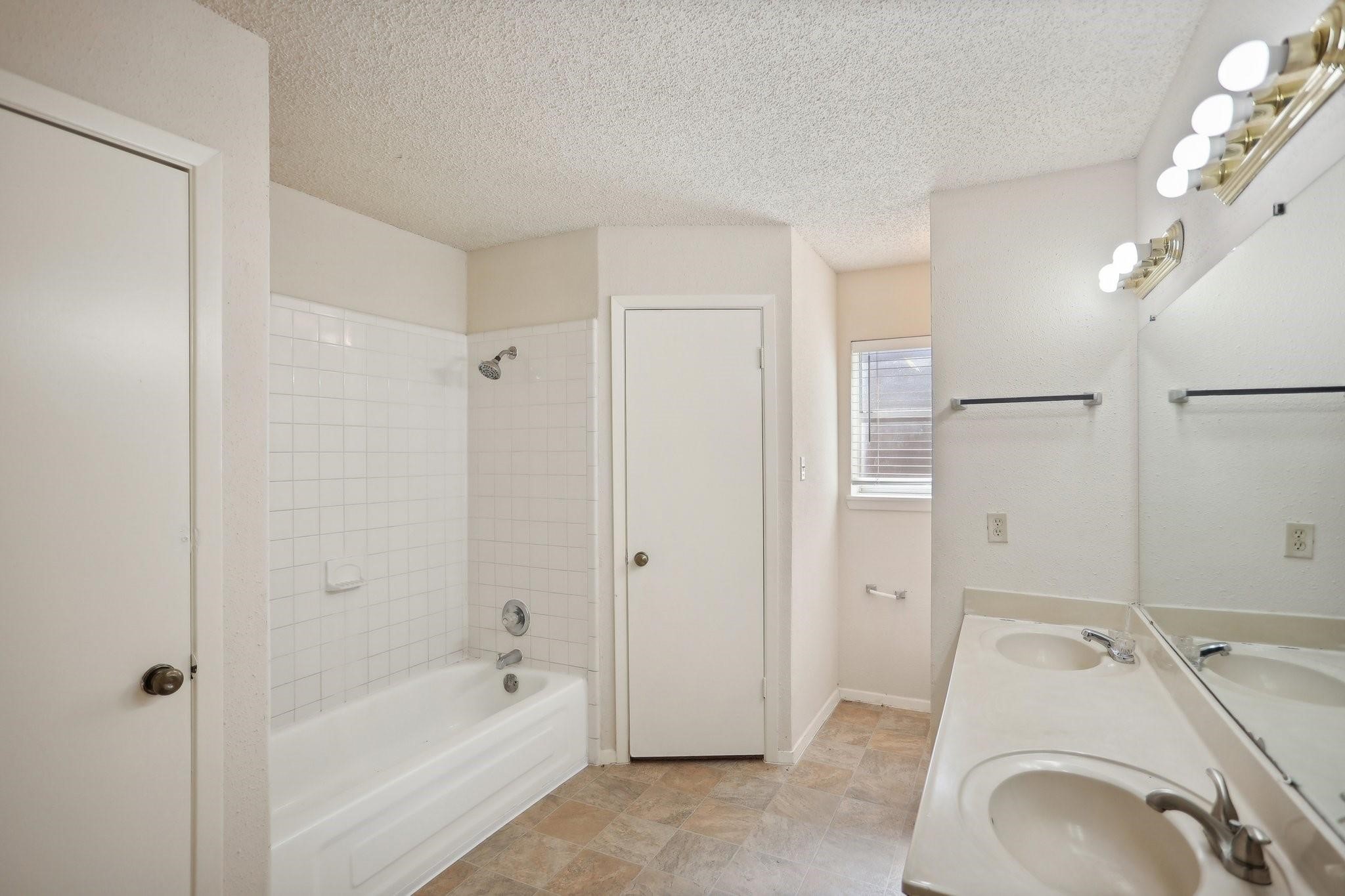 24203 Landing Way Drive Spring, TX 77373 - Photo 8 of 16