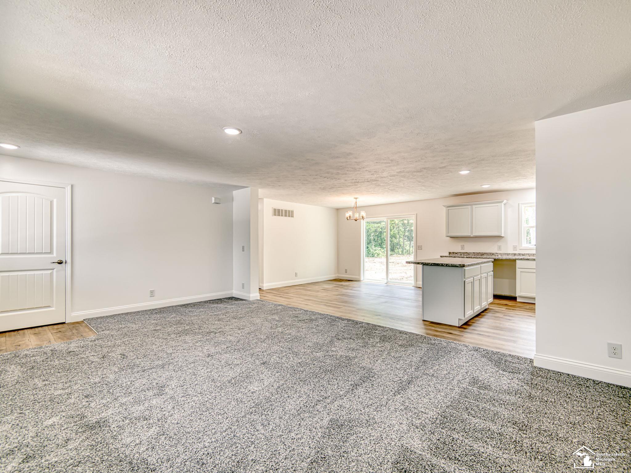 3901 Kane Road Carleton, MI 48117 - Photo 5 of 54