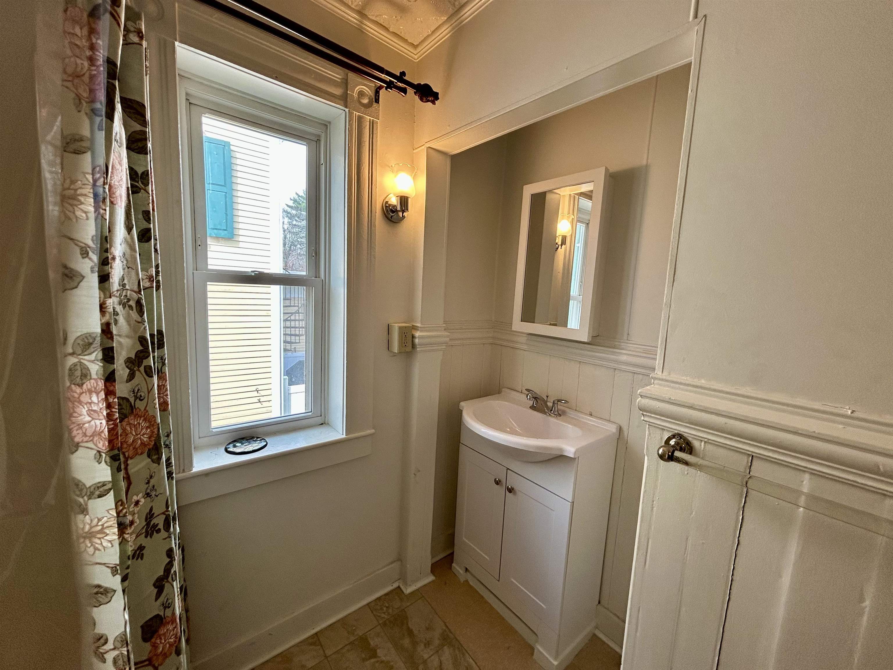 61 Silver Street, Unit B Dover, NH 03820 - Photo 14 of 20