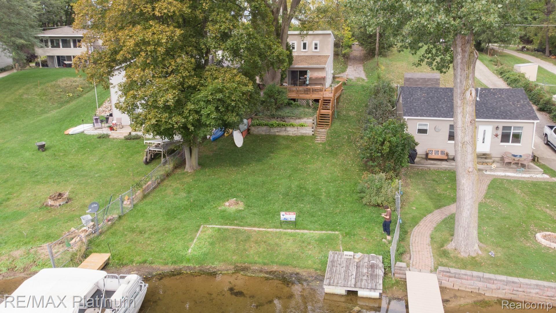 2517 Rubbins Road Howell, MI 48843 - Photo 28 of 31 013__13.jpg