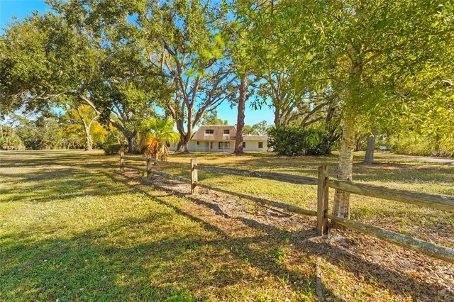$695,000 | 1250 New Forest Circle, Nokomis, FL 34275