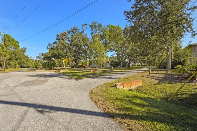 $695,000 | 1250 New Forest Circle, Nokomis, FL 34275