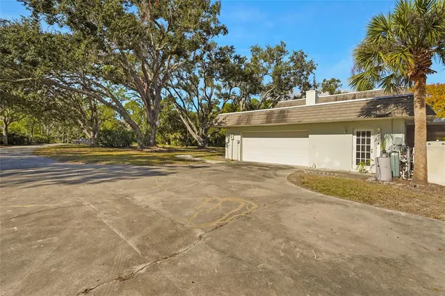 $695,000 | 1250 New Forest Circle, Nokomis, FL 34275