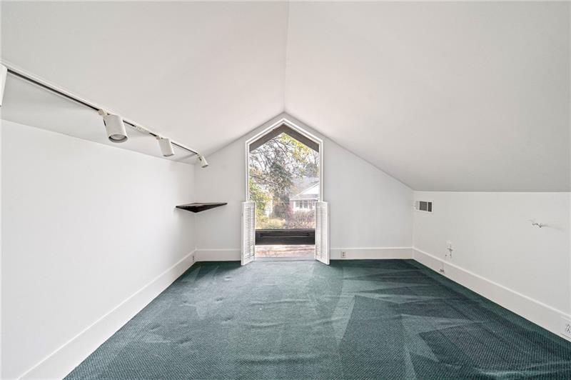 993 Highland View Northeast Atlanta, GA 30306 - Photo 25 of 54 a view of an empty room with a window