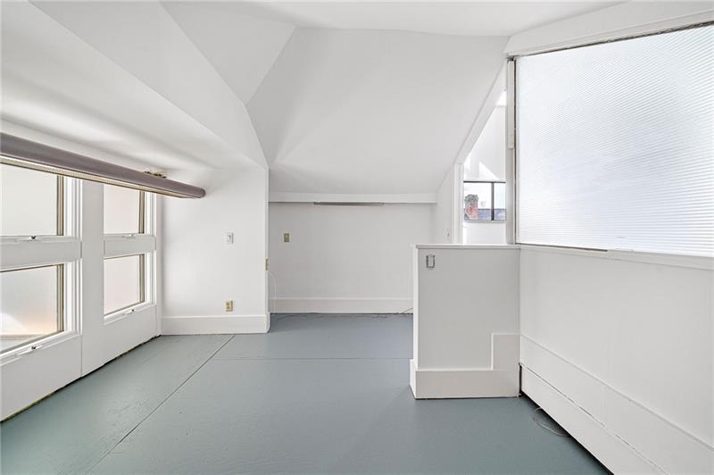 993 Highland View Northeast Atlanta, GA 30306 - Photo 27 of 54 a view of an empty room with a window