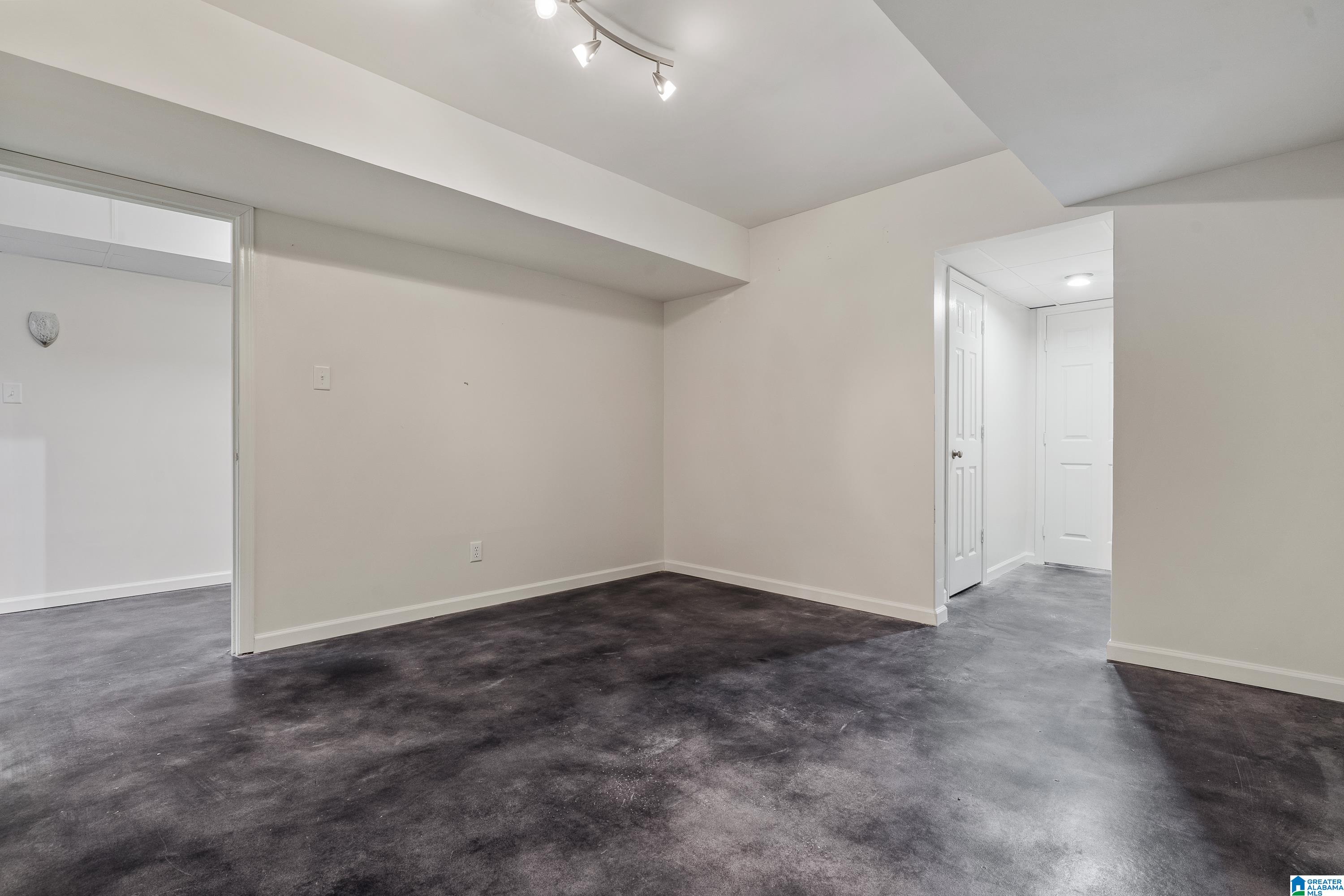 2233 Farley Road Birmingham, AL 35226 - Photo 47 of 79