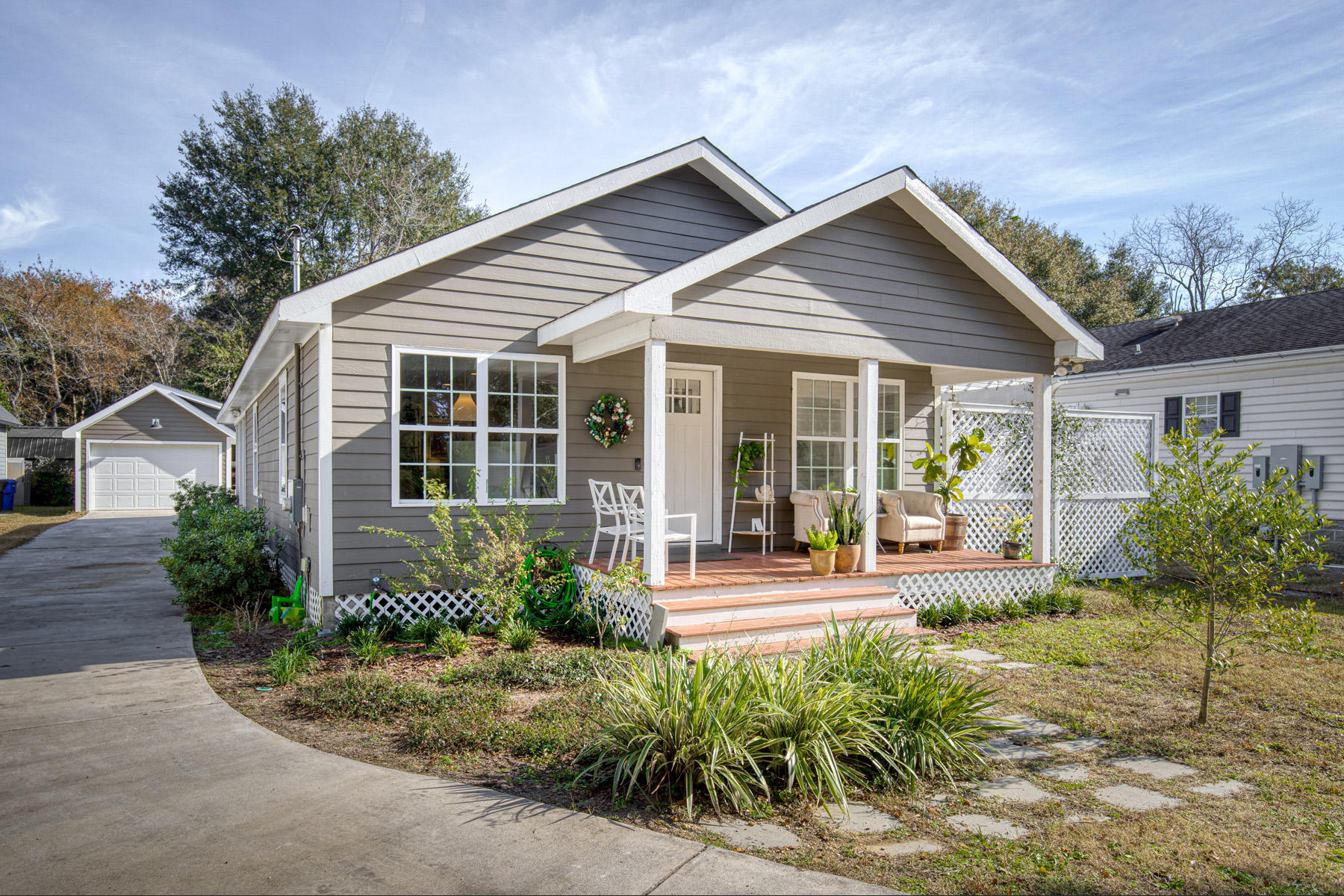 708 Kent Street Mount Pleasant, SC 29464 - Photo 1 of 35 708kent-38