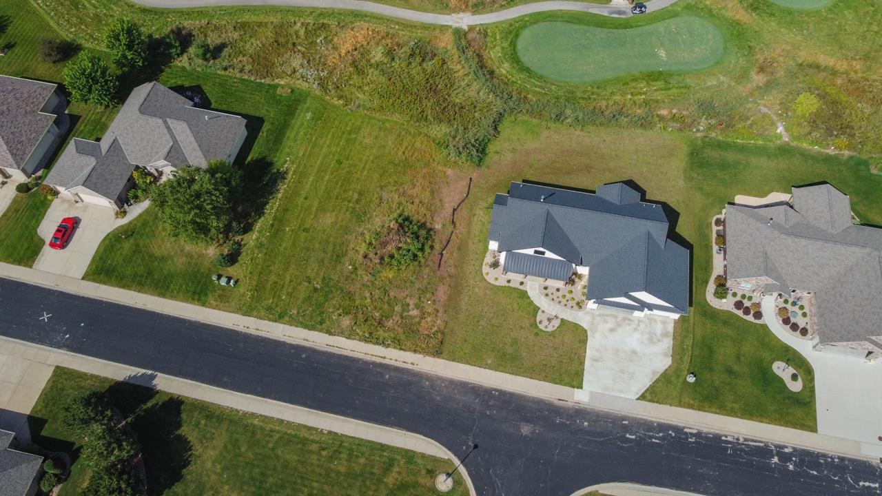 526 Royal Saint Pats Drive, Unit 143 Wrightstown, WI 54180 - Photo 12 of 39