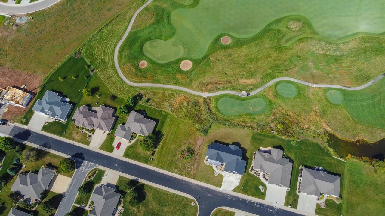 526 Royal Saint Pats Drive, Unit 143 Wrightstown, WI 54180 - Photo 14 of 39