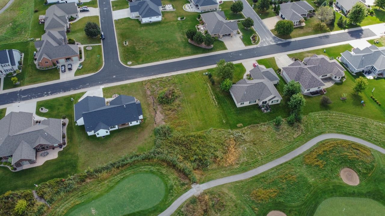 526 Royal Saint Pats Drive, Unit 143 Wrightstown, WI 54180 - Photo 30 of 39