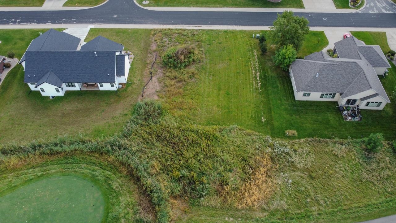 526 Royal Saint Pats Drive, Unit 143 Wrightstown, WI 54180 - Photo 37 of 39