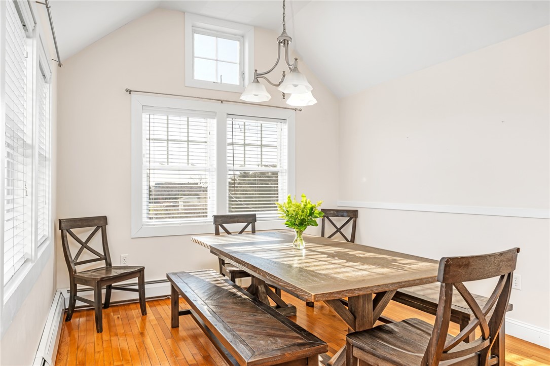 16 Homestead Road Narragansett, RI 02882 - Photo 13 of 40 2nd Floor - directly off kitchen and living area