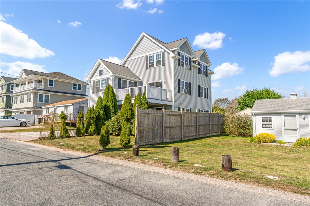 16 Homestead Road Narragansett, RI 02882 - Photo 2 of 40